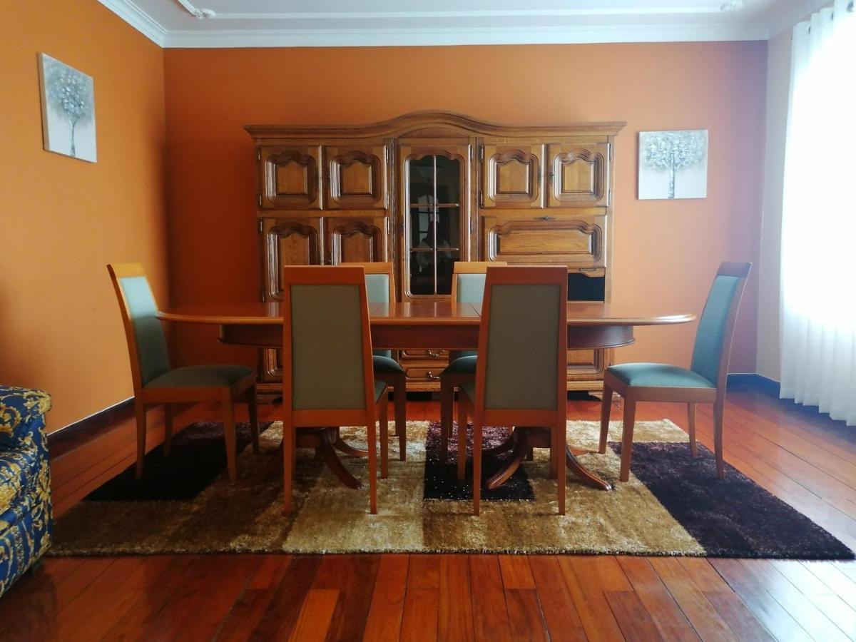 モンジン・デ・バスト Casa Travessa Da Quintaヴィラ エクステリア 写真