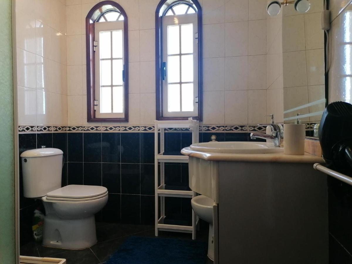 モンジン・デ・バスト Casa Travessa Da Quintaヴィラ エクステリア 写真